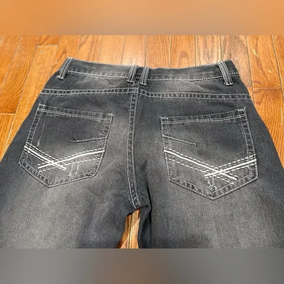 Classic Black Straight Leg Jeans for Women - Picture 4 of 16